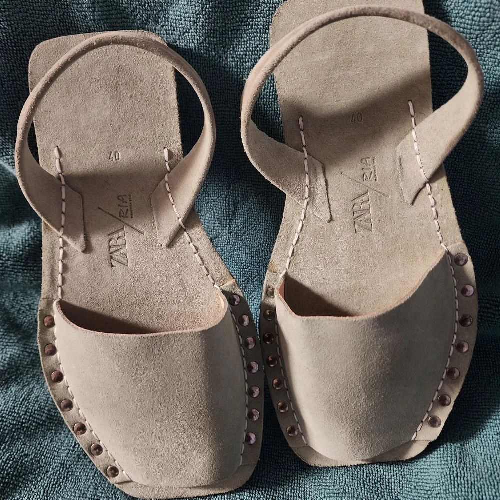 Zara Beige Suede Studded Slide Sandals - Picture 5 of 5